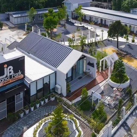 Jb Grand Resort นครศรีธรรมราช ภายนอก รูปภาพ